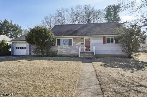 109 Carol Pl, Wayne, NJ 07470