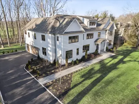 21 Ferndale Rd, Chatham Twp, NJ 07928
