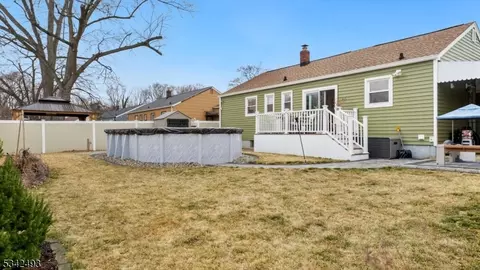 85 Warwick Rd, Hillside, NJ 07205 photo 20