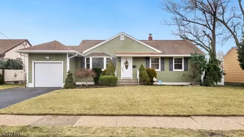 85 Warwick Rd, Hillside, NJ 07205