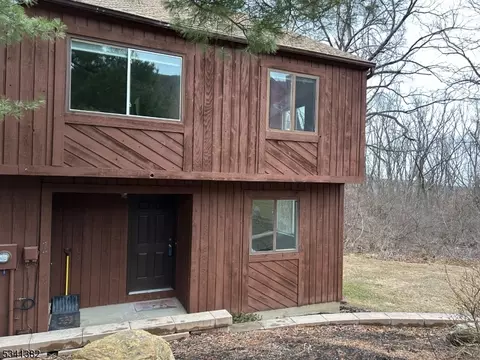 3 Snowmass Ct #1, Vernon, NJ 07462