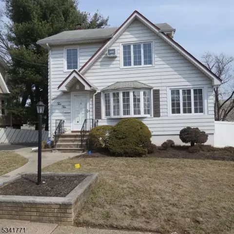 210 Boyle Ave, Totowa, NJ 07512