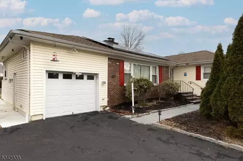 768 Vail Rd, Parsippany-troy Hills Twp, NJ 07054
