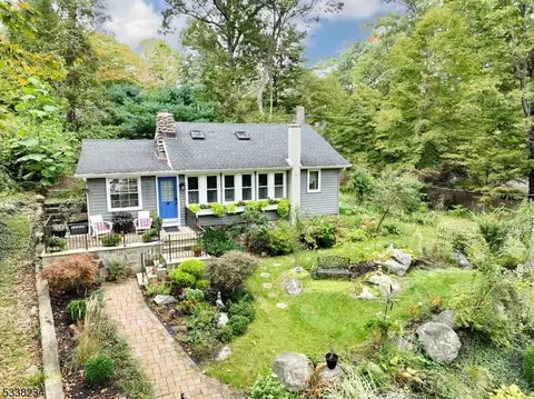 244 Cupsaw Dr, Ringwood, NJ 07456