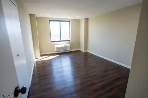 115 Polifly Rd #5F, Hackensack, NJ 07601 photo 16