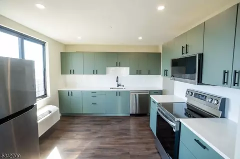 115 Polifly Rd #5F, Hackensack, NJ 07601 photo 9