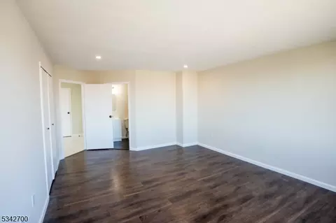 115 Polifly Rd #5F, Hackensack, NJ 07601 photo 14