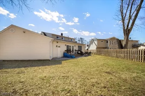 53 Hamilton Ave, Wayne, NJ 07470 photo 32