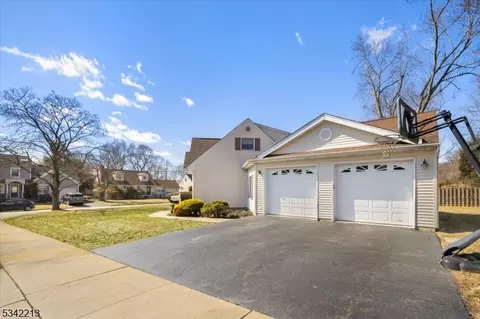 53 Hamilton Ave, Wayne, NJ 07470 photo 3