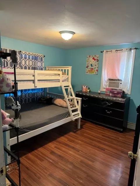 830 River St, Paterson, NJ 07524