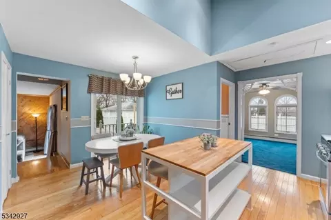 21 Alps Rd, Wayne, NJ 07470 photo 10