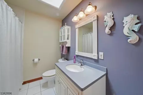 29 Manor Dr, Wayne, NJ 07470 photo 31