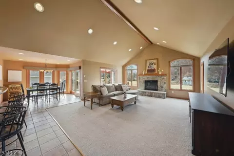 29 Manor Dr, Wayne, NJ 07470 photo 16