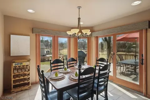 29 Manor Dr, Wayne, NJ 07470 photo 11