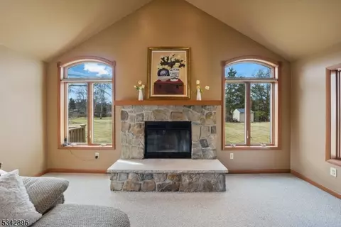 29 Manor Dr, Wayne, NJ 07470 photo 20