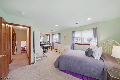 29 Manor Dr, Wayne, NJ 07470 photo 34