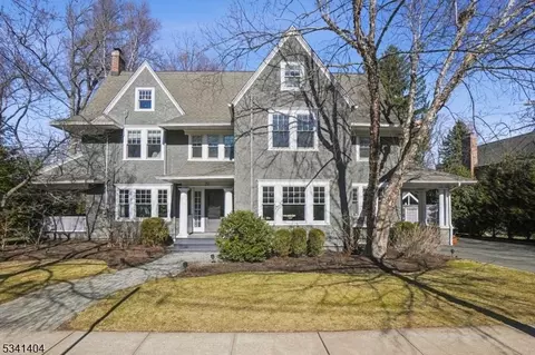 20 Hillside Ave, Madison, NJ 07940