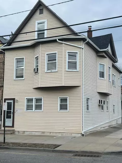 63 Van Winkle Ave, Garfield, NJ 07026