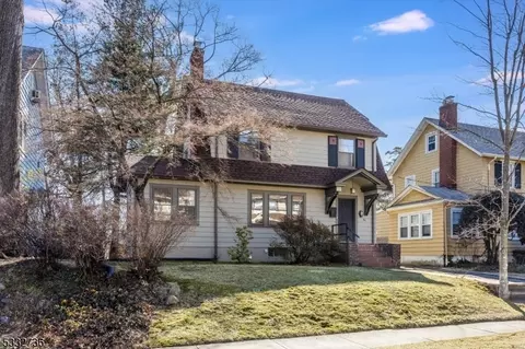 10 Graham Ter, Montclair, NJ 07042