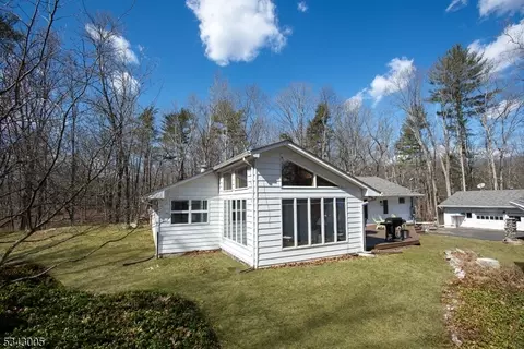 5 Cedarville Rd, Blairstown, NJ 07825