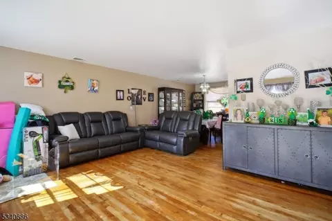 31 Myrtle Ave, Wayne, NJ 07470 photo 5