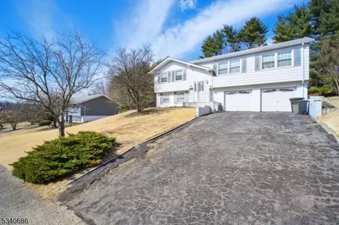 31 Myrtle Ave, Wayne, NJ 07470 photo 2