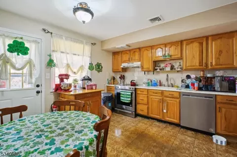 31 Myrtle Ave, Wayne, NJ 07470 photo 10