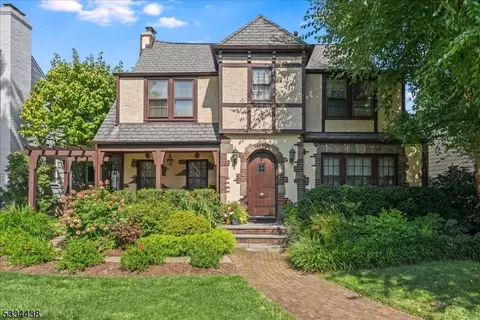 49 Greenwood Dr, Millburn, NJ 07041