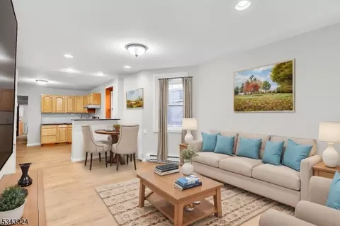 600 N 6th St #8, Newark, NJ 07107
