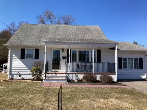 136 Persinko St, Manville, NJ 08835