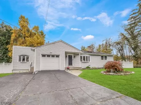 29 Stylon Rd, Wayne, NJ 07470 photo 2