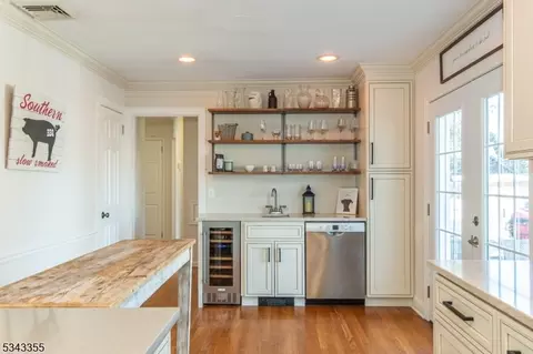 2 Adams Pl, Mendham, NJ 07945 photo 10