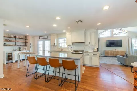 2 Adams Pl, Mendham, NJ 07945 photo 5