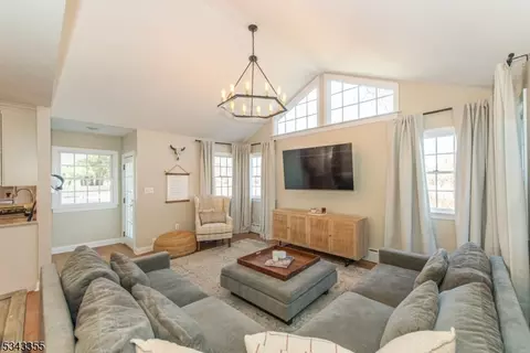 2 Adams Pl, Mendham, NJ 07945 photo 12