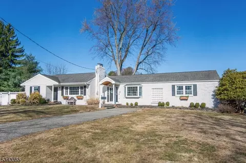 2 Adams Pl, Mendham, NJ 07945 photo 2