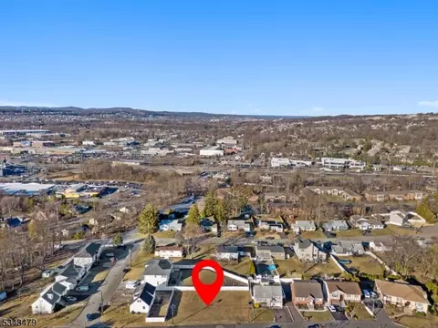 12 Capalbo Ave, Little Falls Twp, NJ 07424
