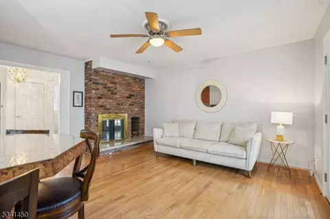 49 Timber Dr, Berkeley Heights, NJ 07922 photo 12