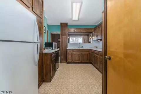 310 Franklin St, Hackettstown, NJ 07840 photo 14