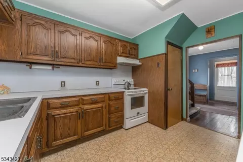 310 Franklin St, Hackettstown, NJ 07840 photo 12