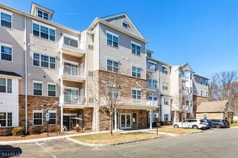 448 Tower Blvd, Piscataway, NJ 08854