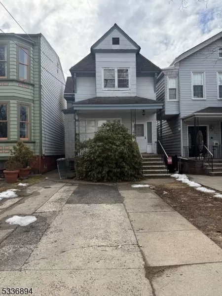 85 Sherman Pl, Jersey City, NJ 07307