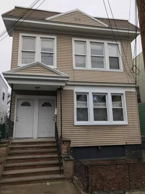 745 S 16th St, Newark, NJ 07103