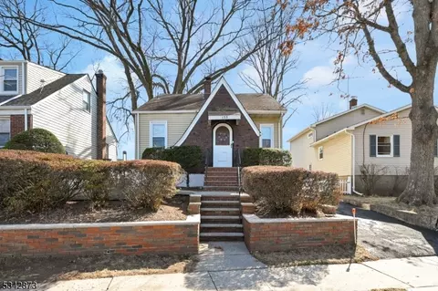 155 Conover Ave, Nutley, NJ 07110