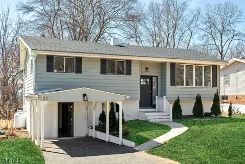 21 Gulick St, Mansfield Twp, NJ 07865