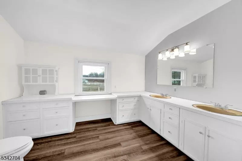  81 Linvale Rd, Ringoes, NJ 08551 photo 14