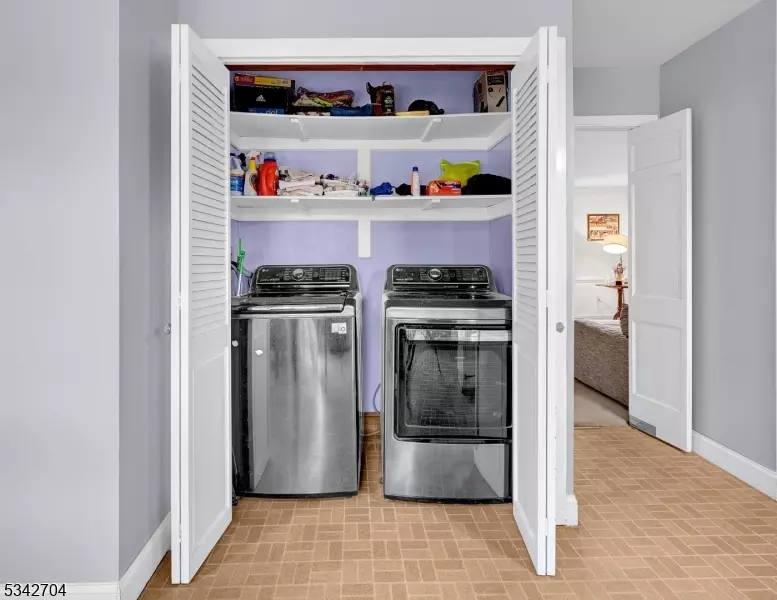  81 Linvale Rd, Ringoes, NJ 08551 photo 6