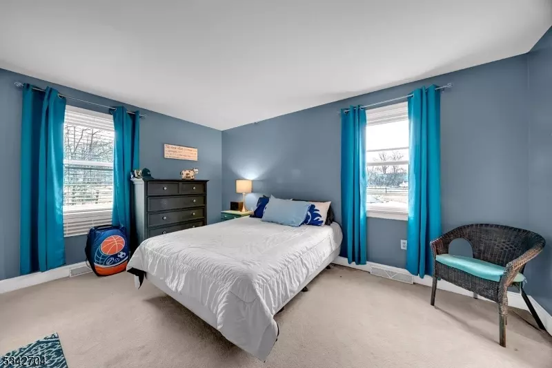  81 Linvale Rd, Ringoes, NJ 08551 photo 11