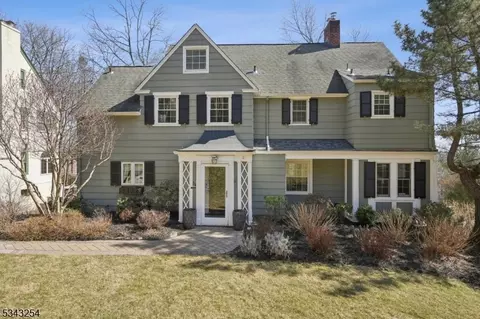 54 Harding Dr, South Orange Village, NJ 07079