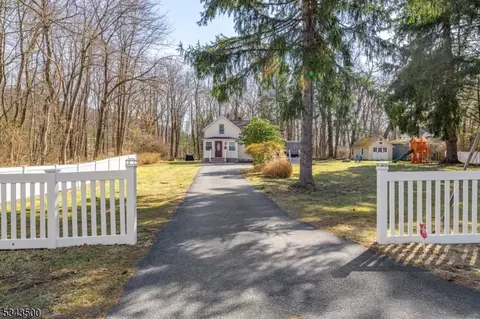 23 Colfax Ave, Wanaque, NJ 07465