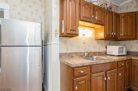 236 W Maple Ave, Bound Brook, NJ 08805 photo 12